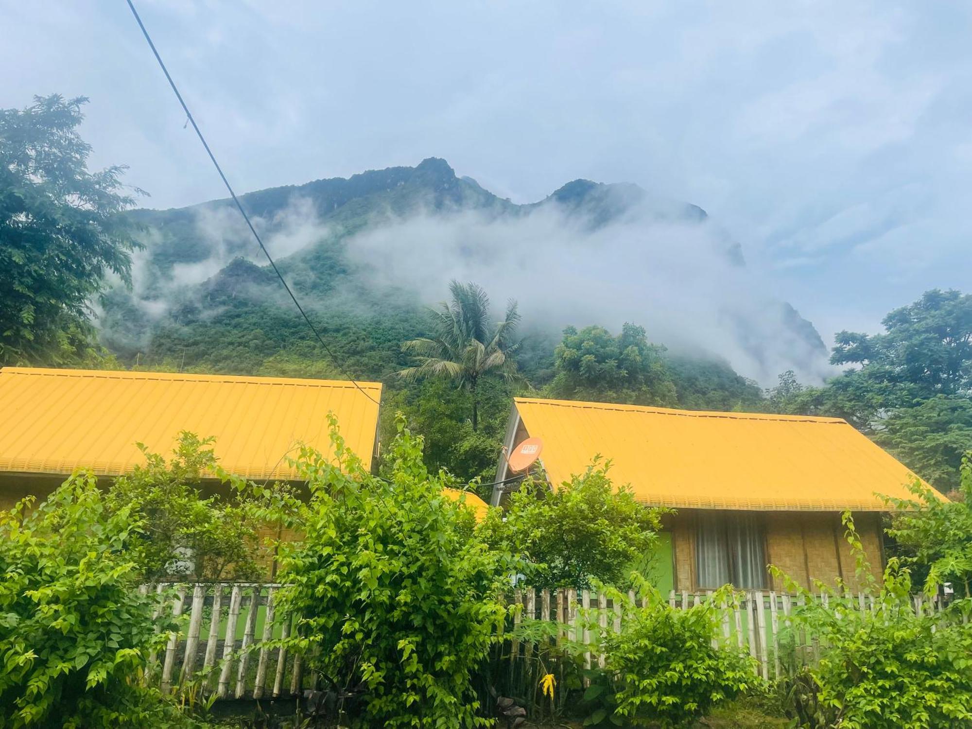 Nong Khiaw Ing Ing Mountain View Bed and Breakfast Exteriör bild