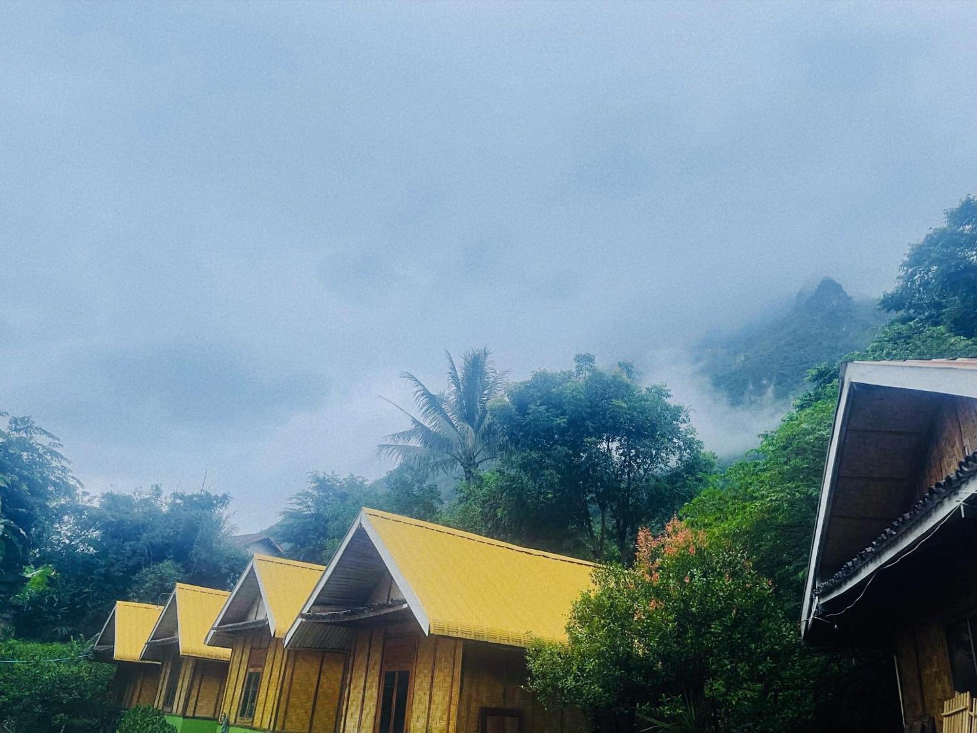 Nong Khiaw Ing Ing Mountain View Bed and Breakfast Exteriör bild