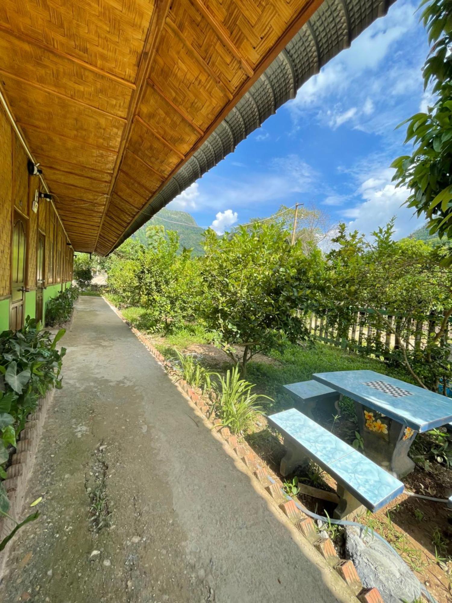 Nong Khiaw Ing Ing Mountain View Bed and Breakfast Exteriör bild