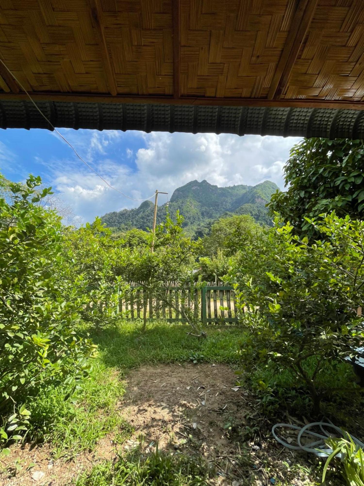 Nong Khiaw Ing Ing Mountain View Bed and Breakfast Exteriör bild