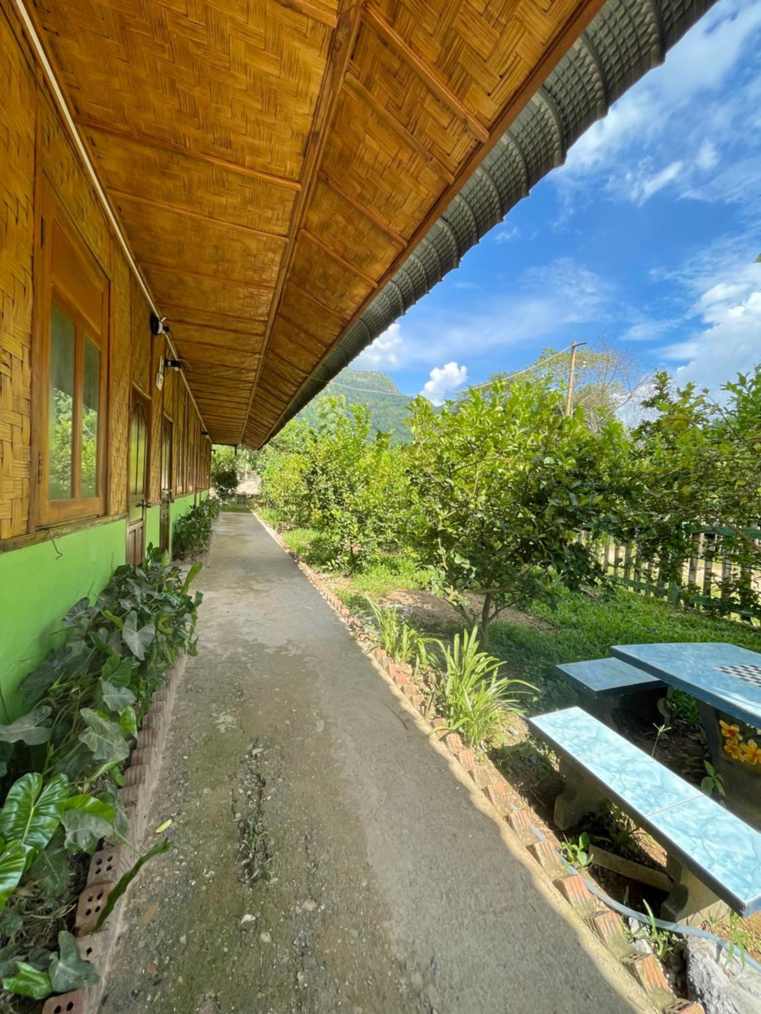 Nong Khiaw Ing Ing Mountain View Bed and Breakfast Exteriör bild